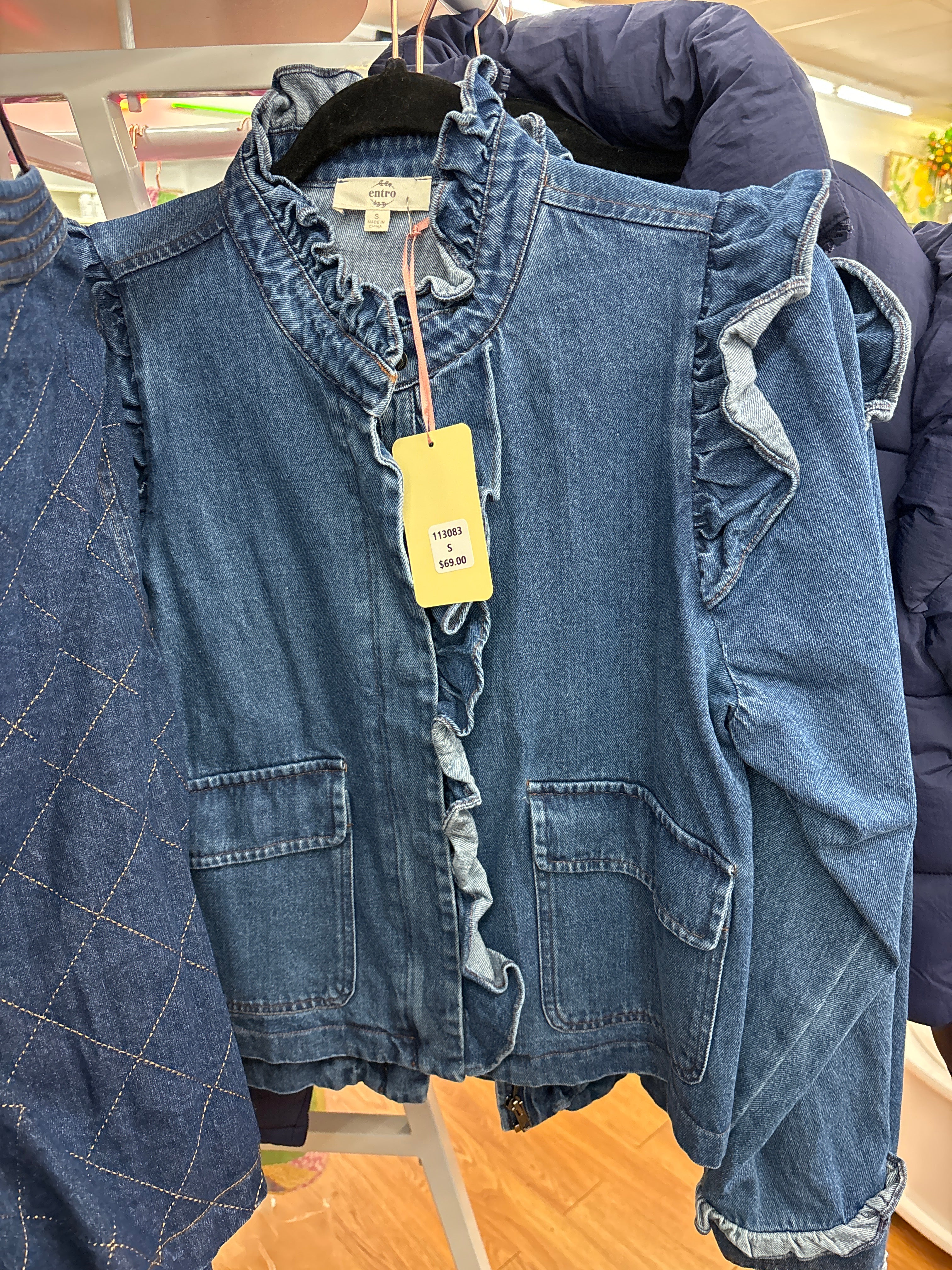 DARK DENIM JACKET W/RUFFLE TRIM - S