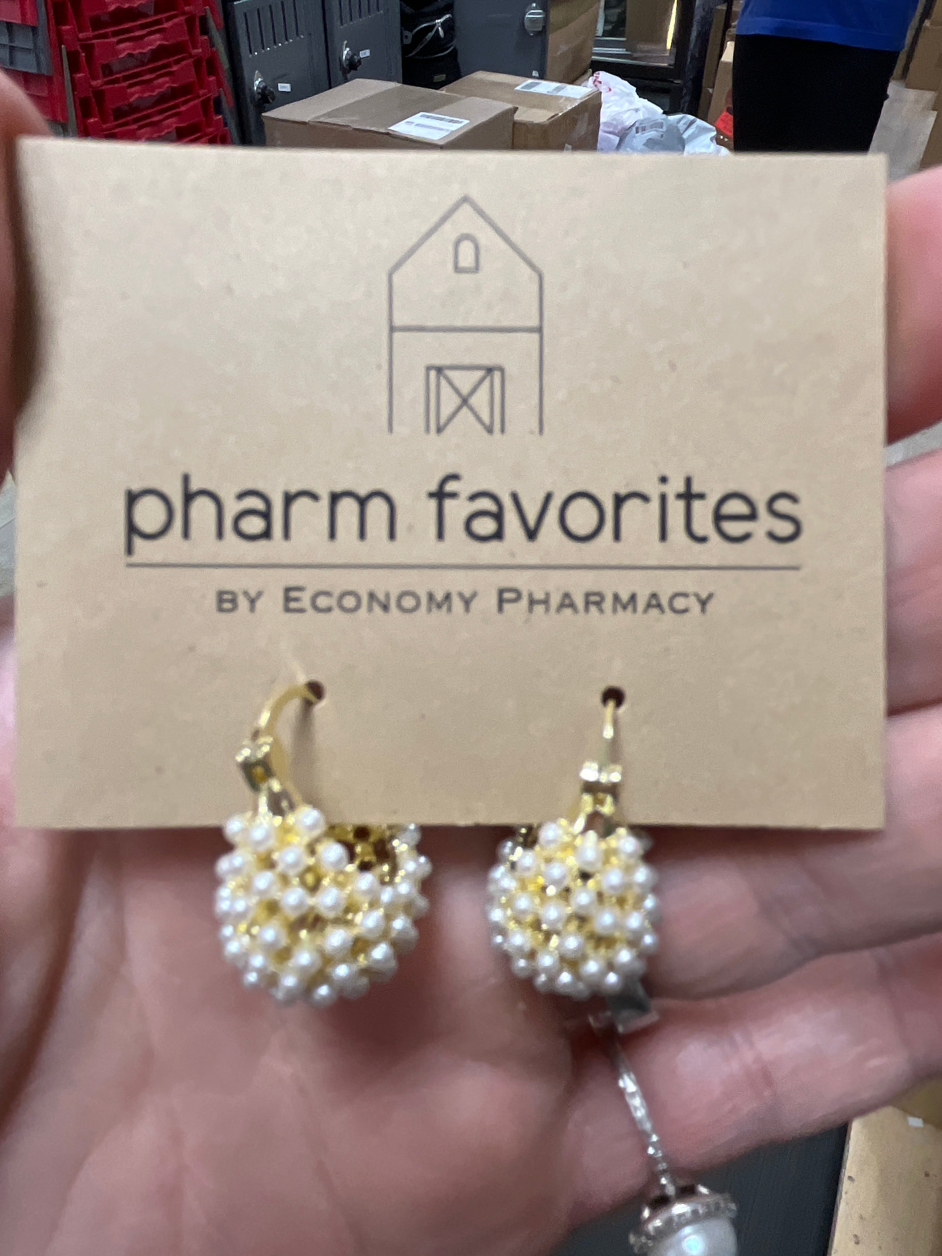 PEARL CLUSTER HOOP EARRINGS