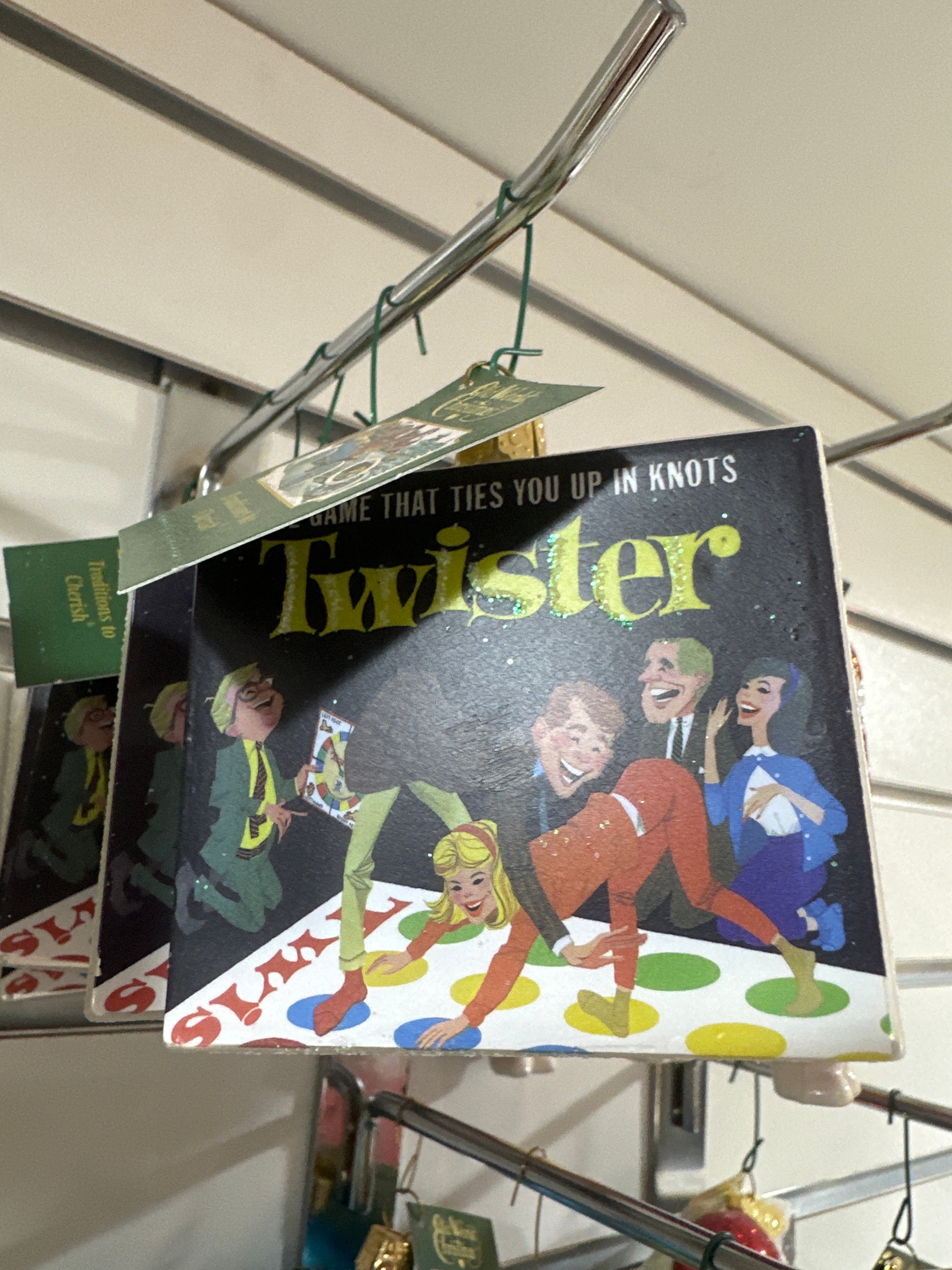 CHRISTMAS ORNAMENT - TWISTER