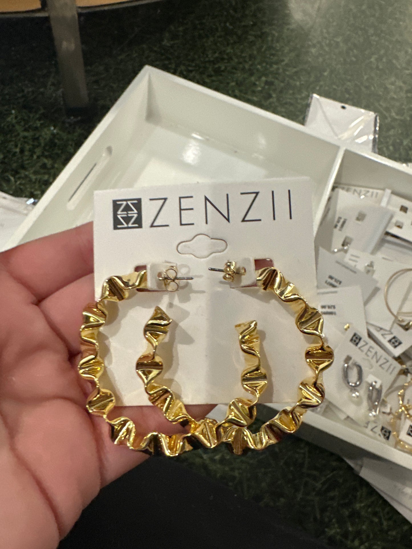 TWISTED CRINKLE HOOP EARRINGS - GOLD