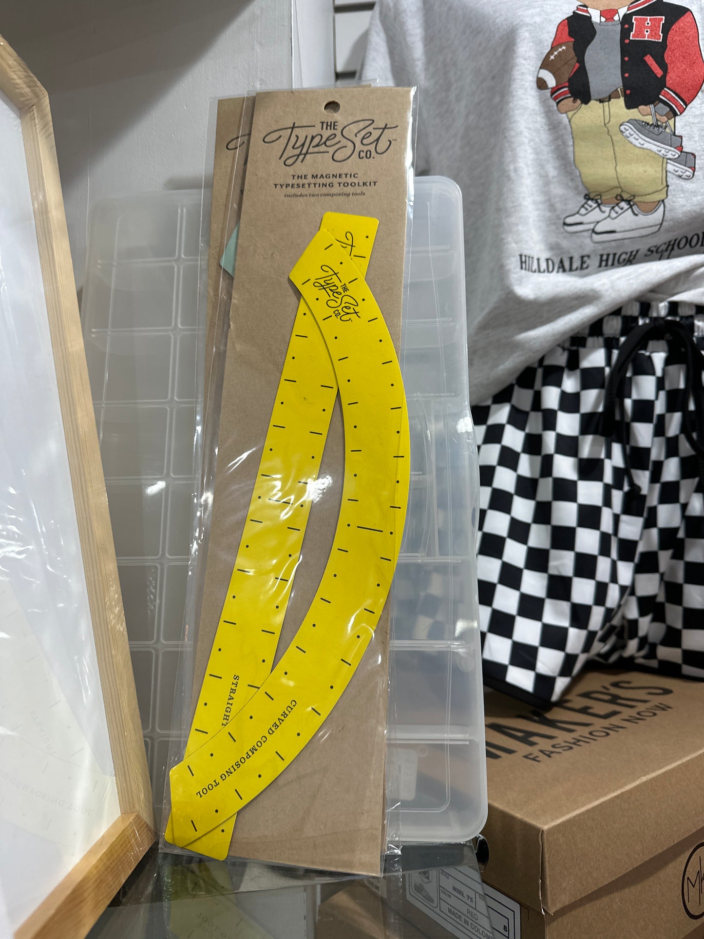 MAGNETIC TYPESETTING TOOLKIT- DANDY LION