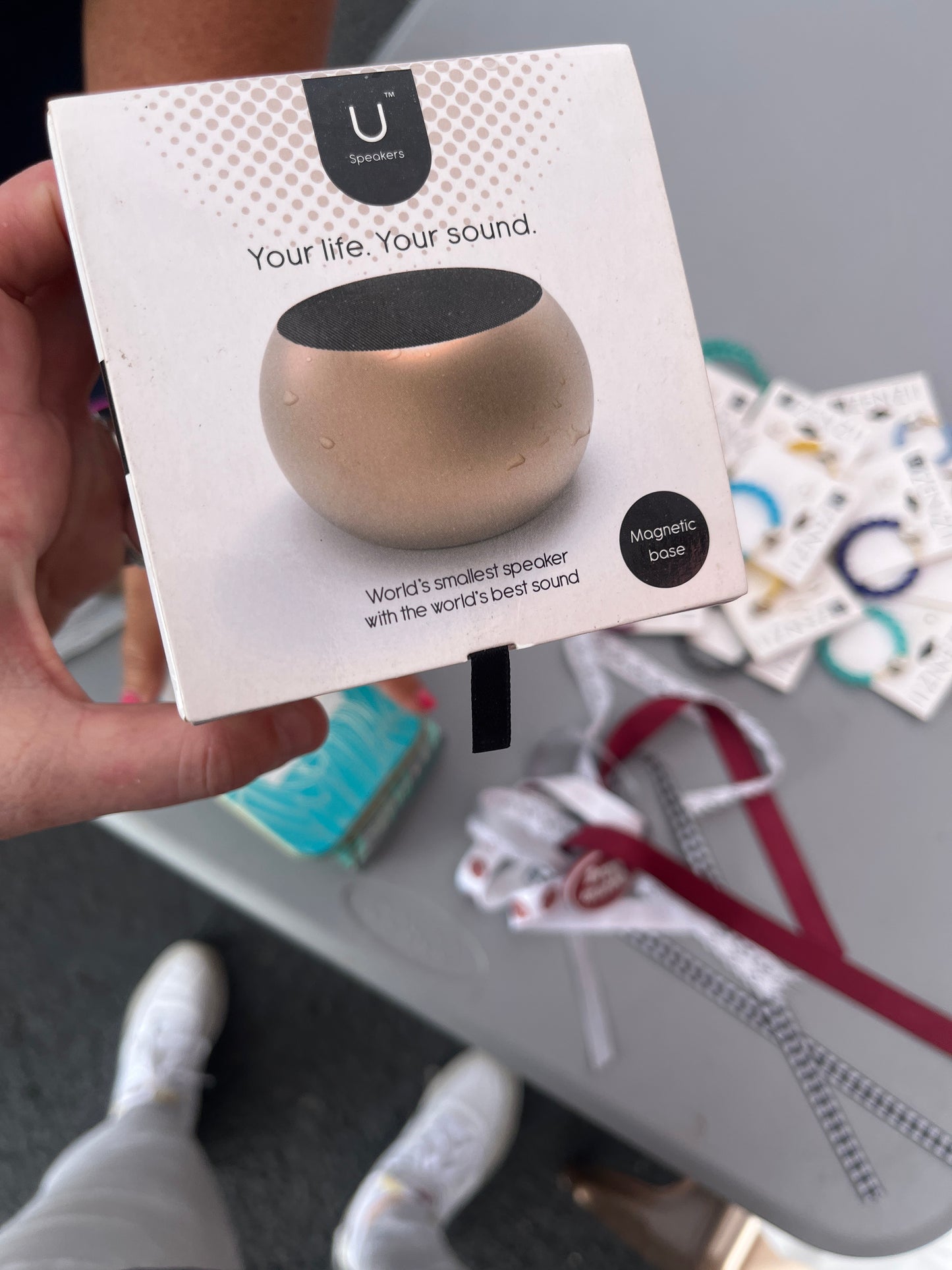 U SPEAKER