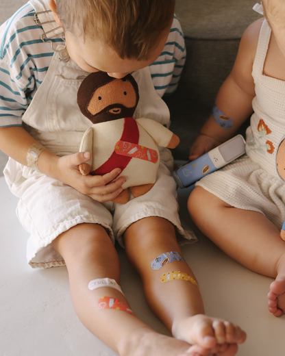JESUS HEALS BANDAGES