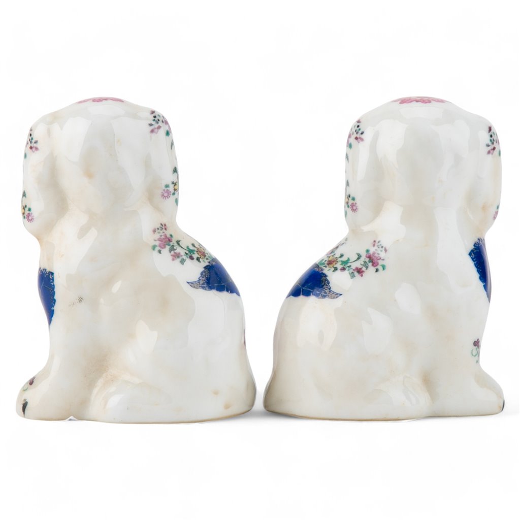 SMALL STAFFORDSHIRE DOGS TOBACCO LEAF PATTERN SET OF 2