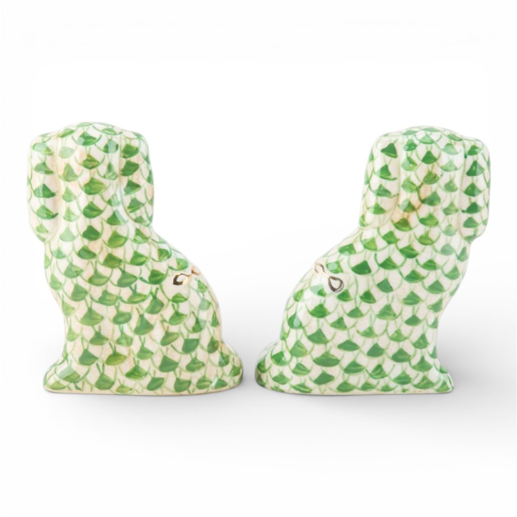 GREEN FISHNET PATTERN STAFFORDSHIRE DOGS SET OF 2