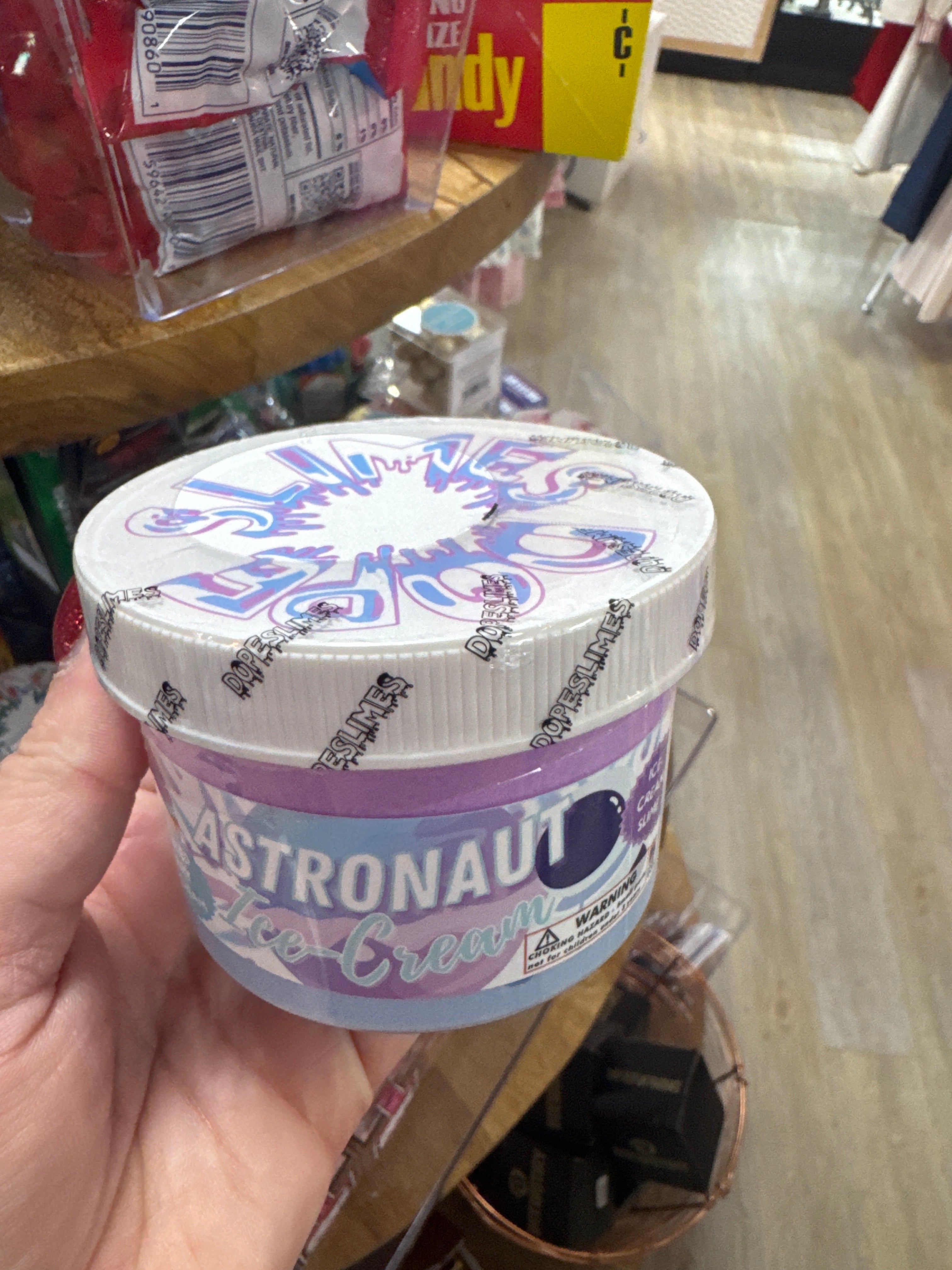 DOPE SLIMES - ASTRONAUT ICE CREAM