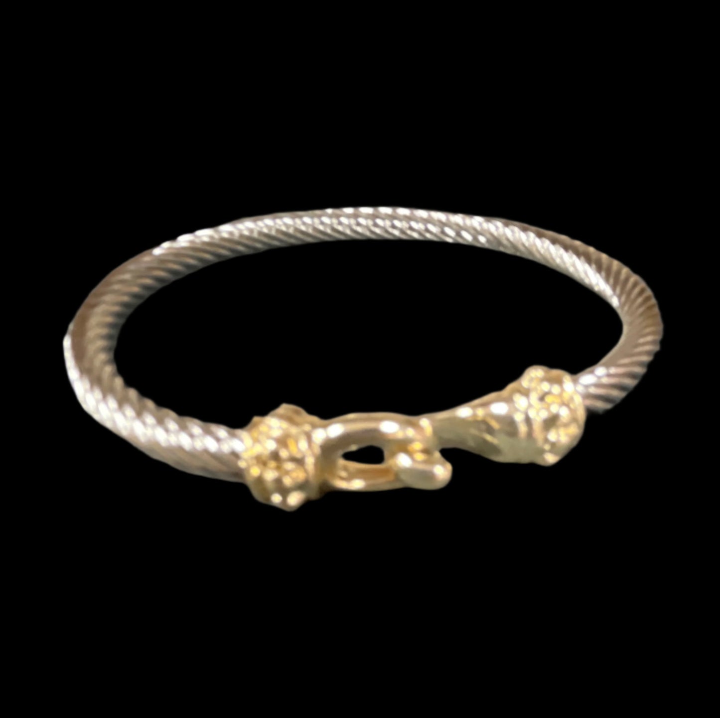 SILVER TWIST THICK CABLE CRACELET WITH GOLD HORSE BIT CLOSURE