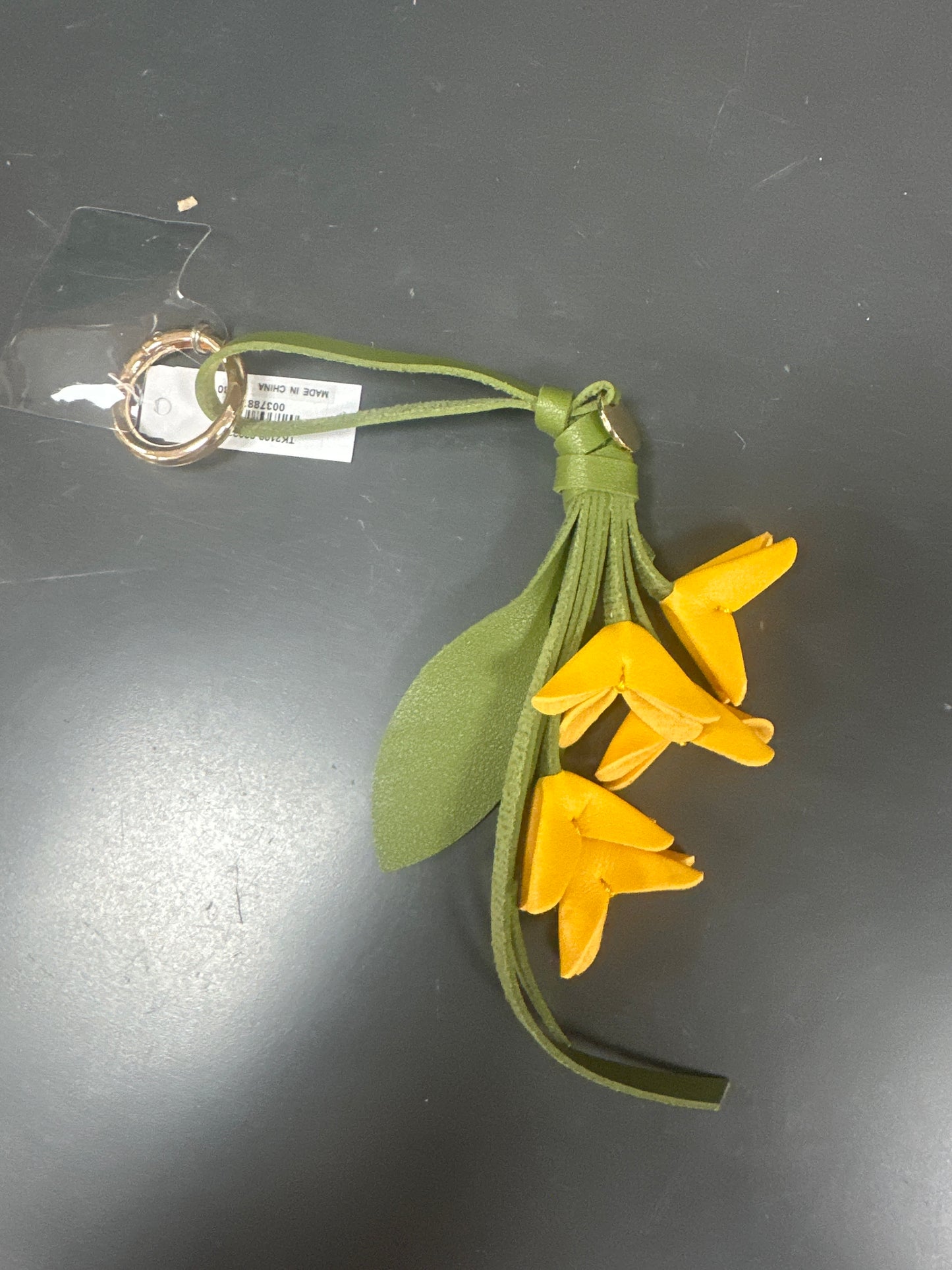 FLOWERING VINE PURSE CHARM