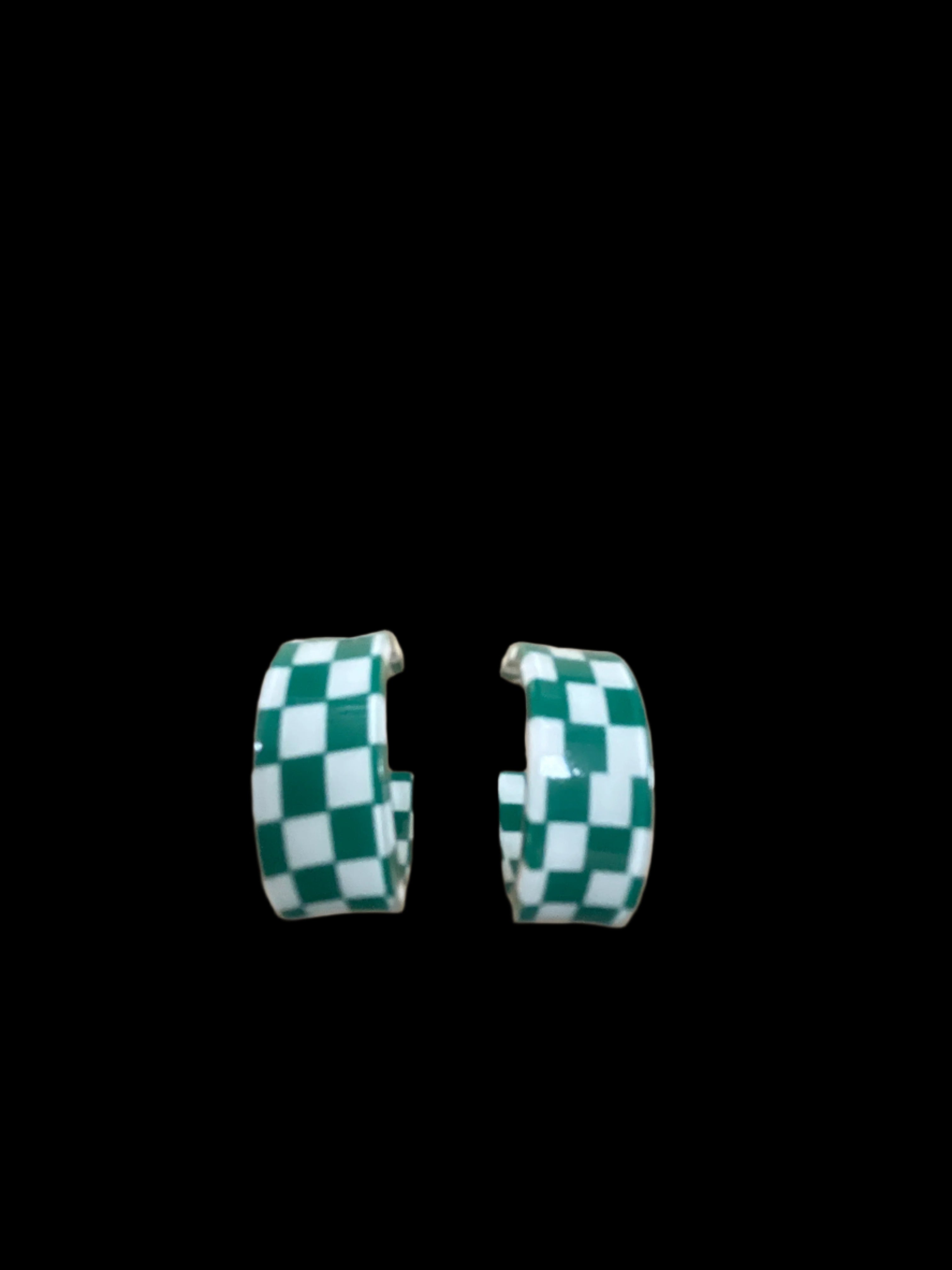 GREEN & WHITE CHECKERBOARD ACRYLIC HOOP EARRINGS