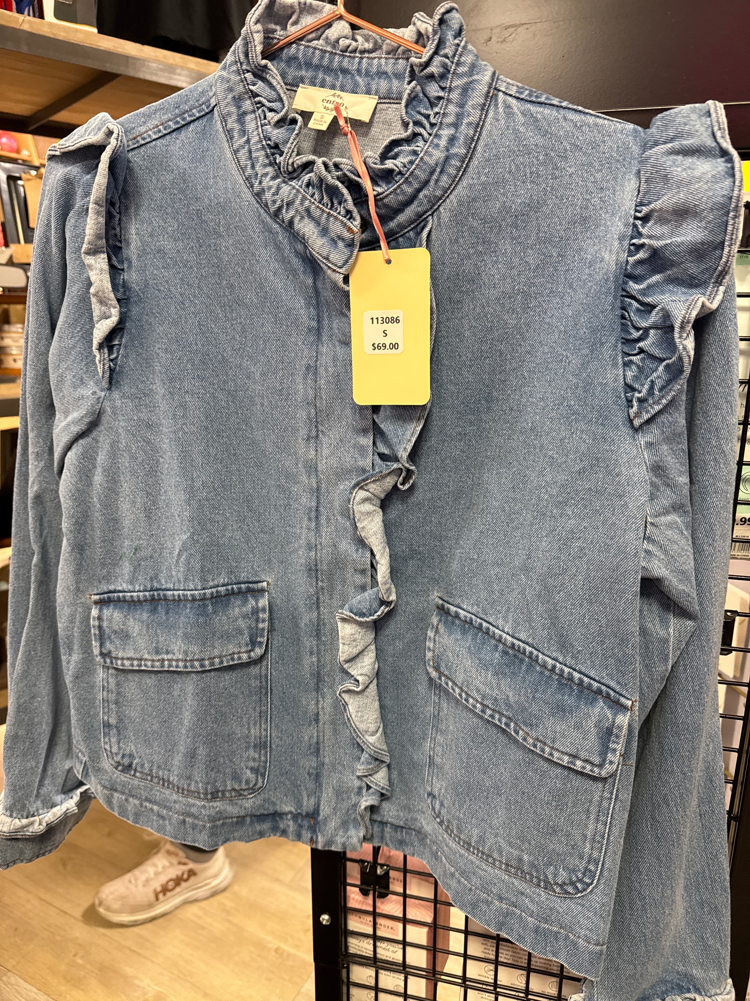 DENIM BLUE JACKET W/RUFFLE TRIM - L