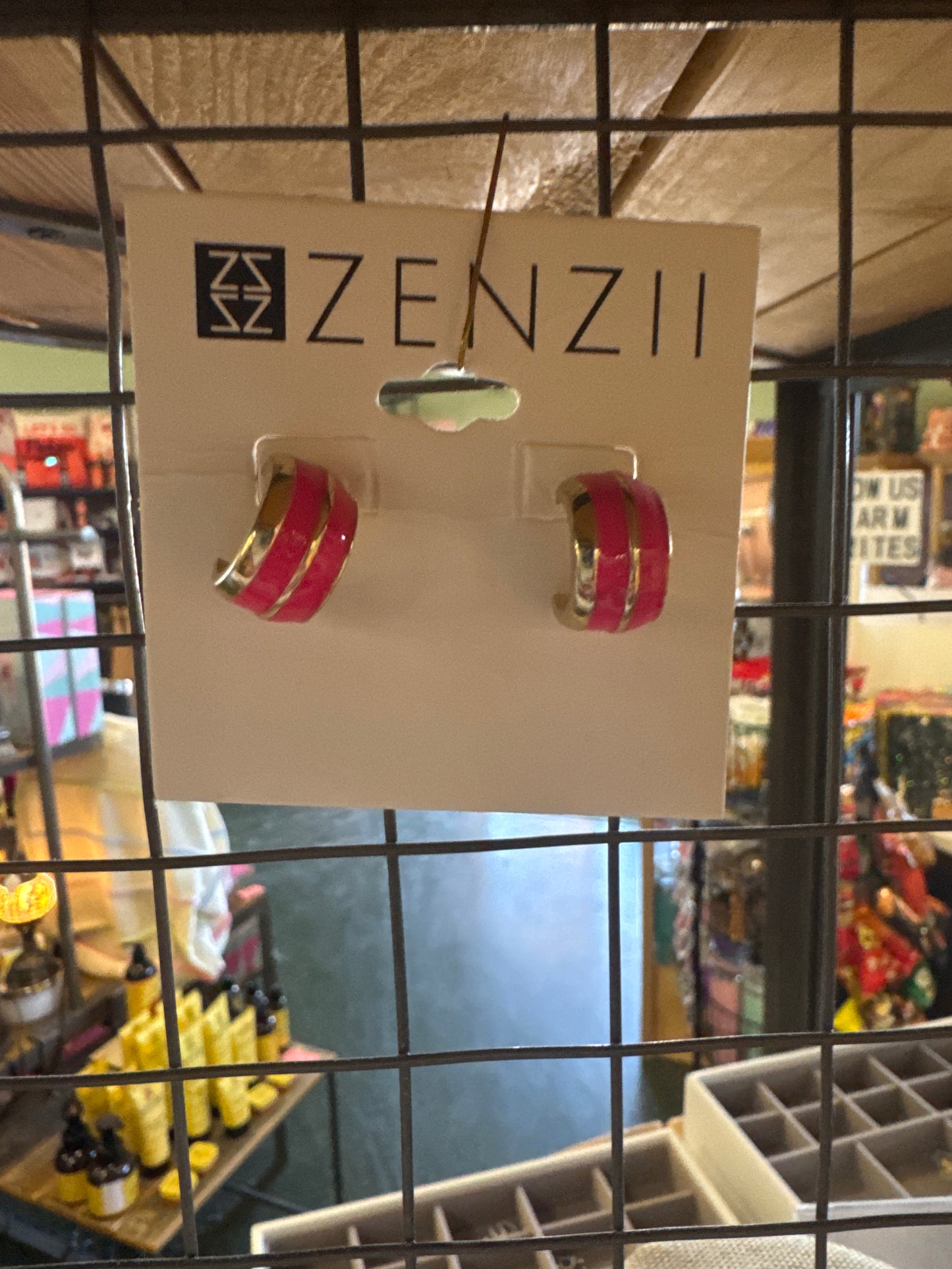 ENAMEL HUGGIE EARRING - NEON PINK