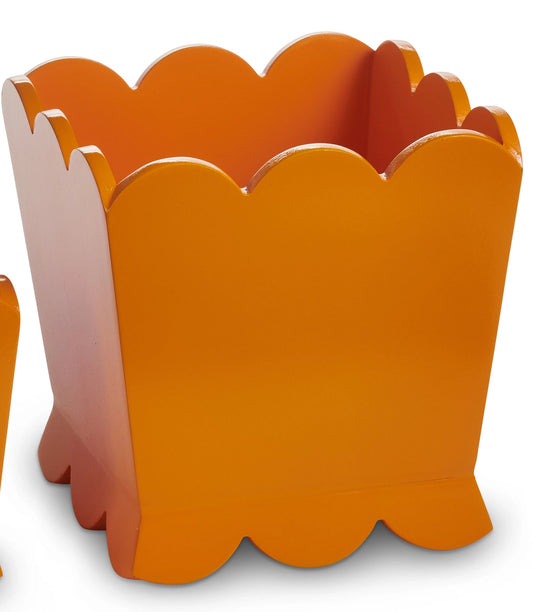 SCALLOPED ORANGE PLANTER