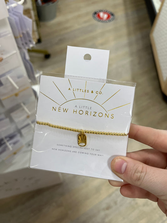 A LITTLE BRACELET - NEW HORIZONS