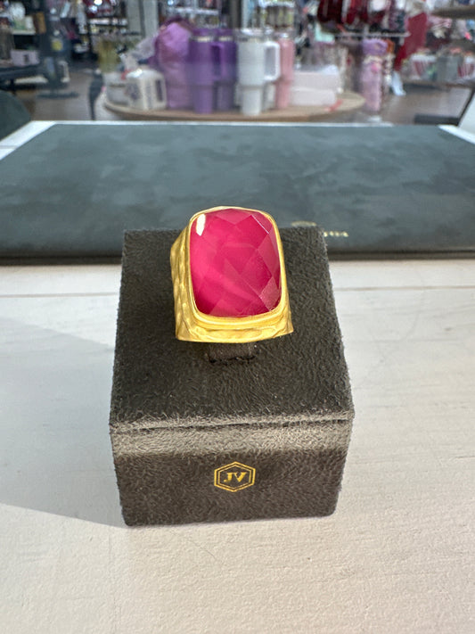 TUDOR STATEMENT RING - IRI PINK