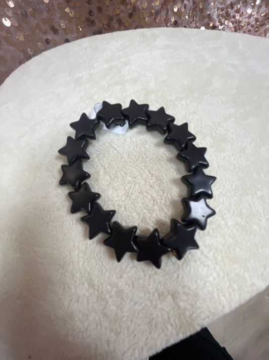 STAR BEADED STRETCHABLE BRACELET