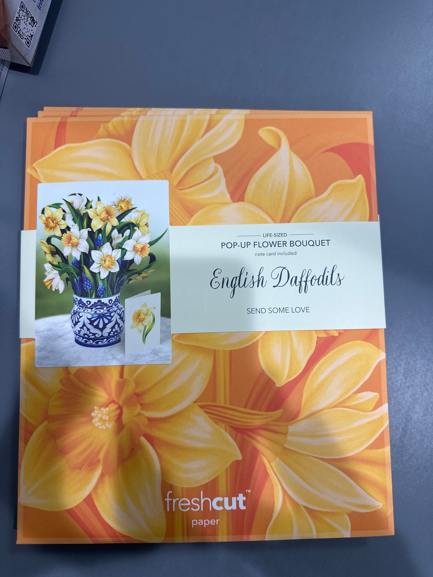 POP UP FLOWER BOUQUET - ENGLISH DAFFODILS