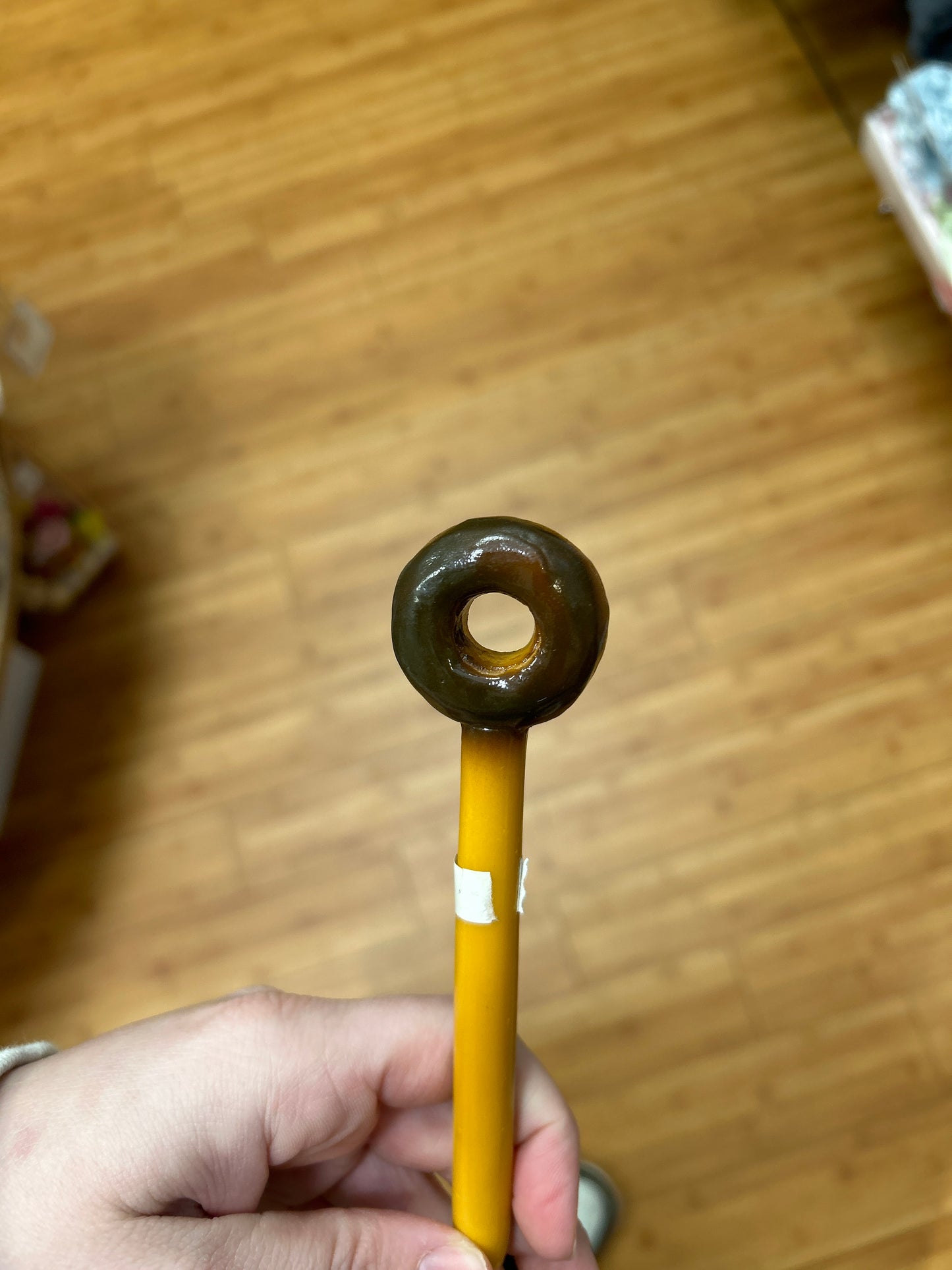 DONUT PEN