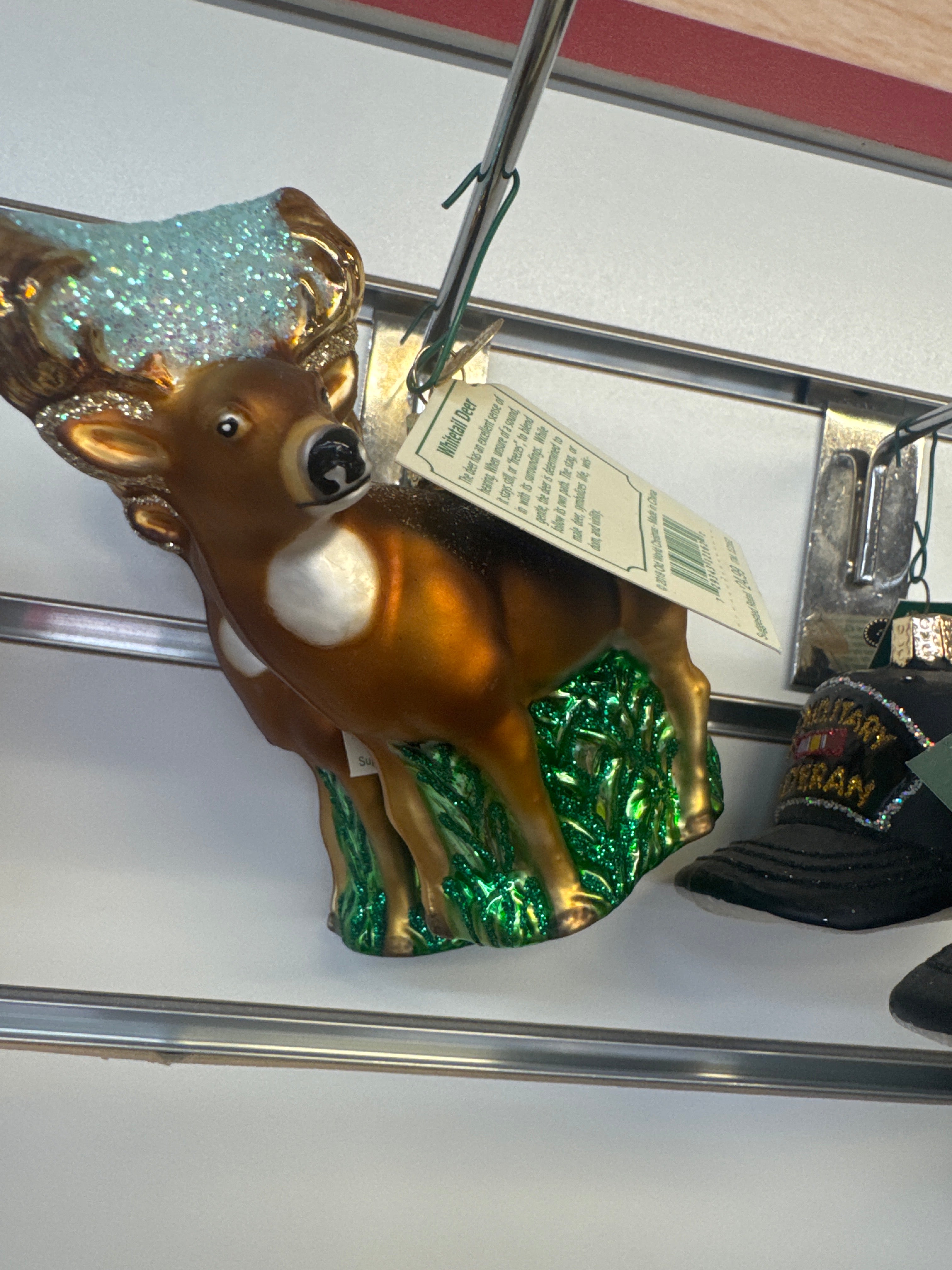 CHRISTMAS ORNAMENT - WHITETAIL DEER