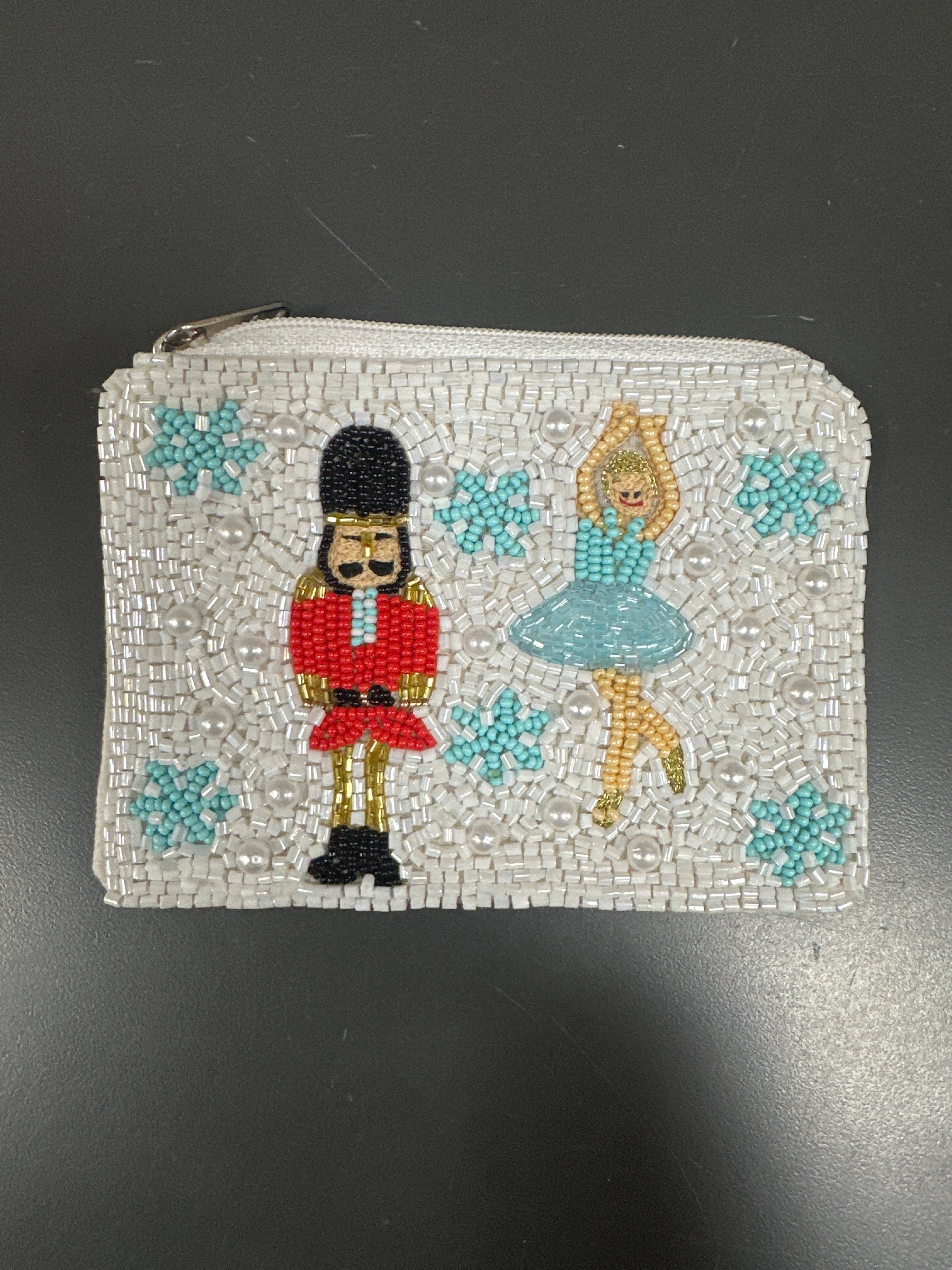 SMALL BEADED COIN BAGS