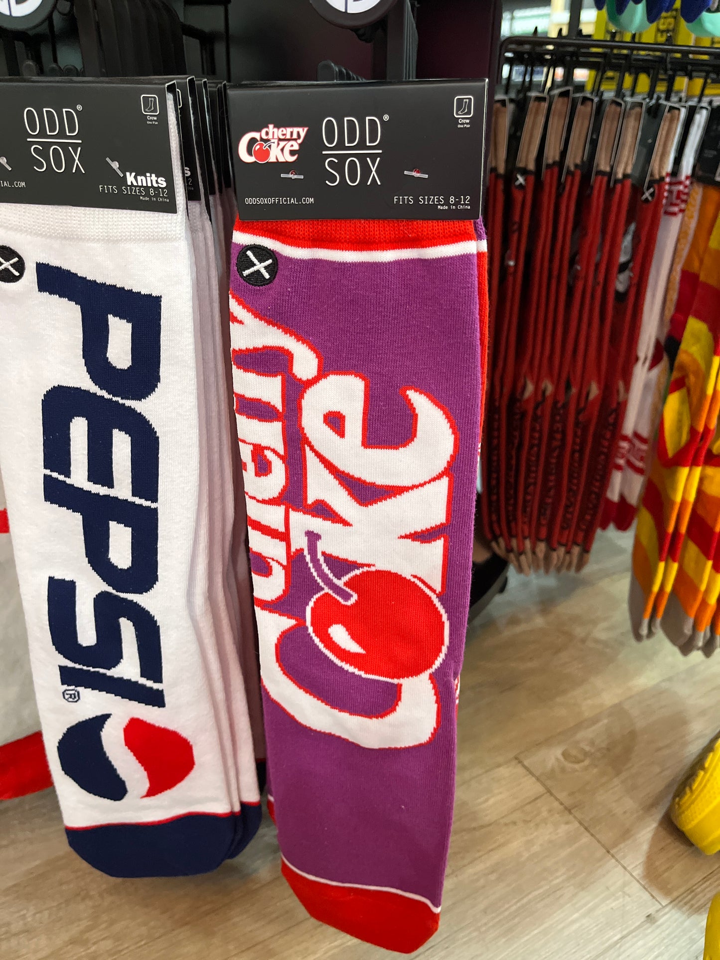 SOCKS - CHERRY COKE