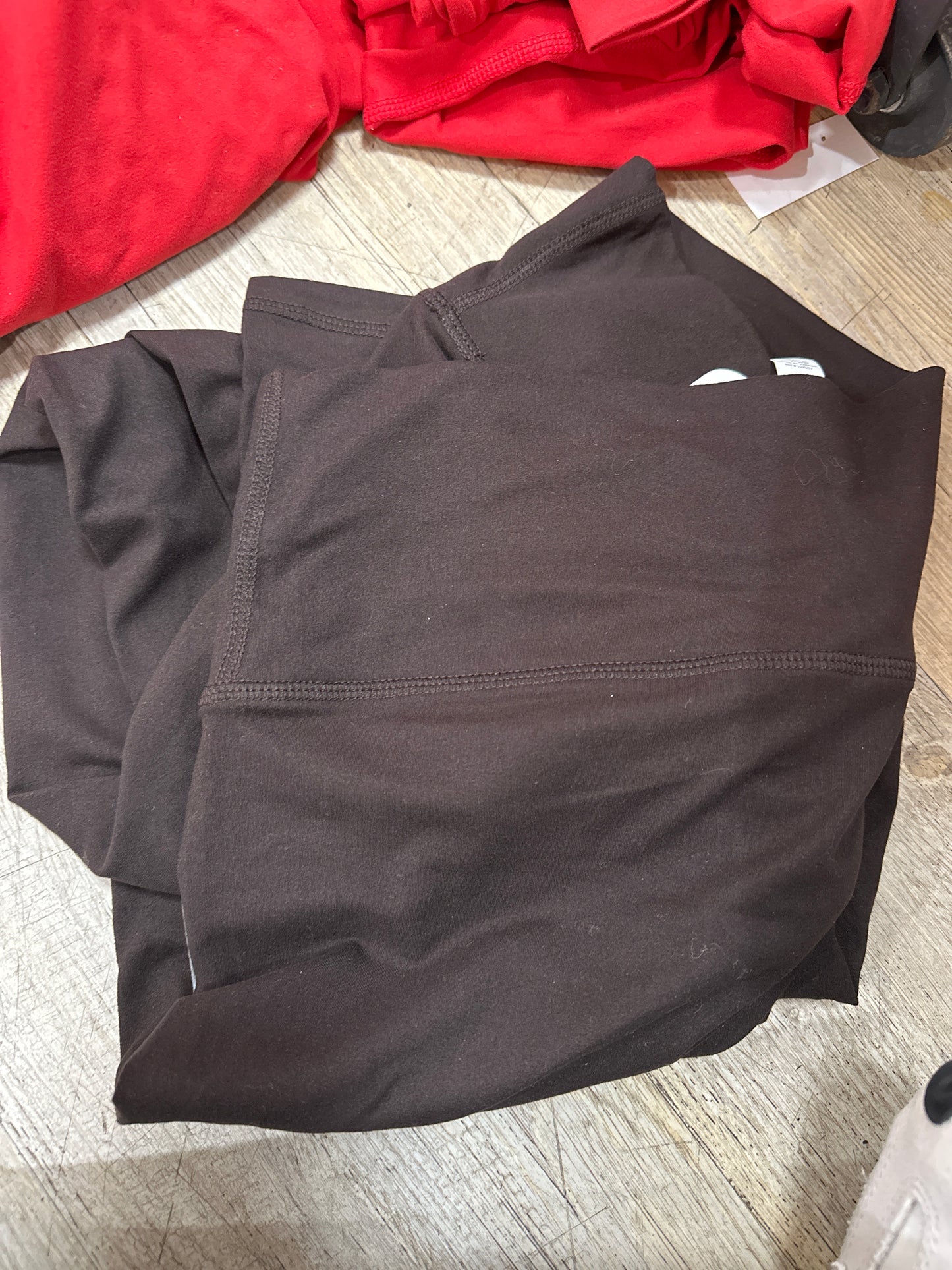 V SHAPE WAIST BUTTER LEGGINGS - FRENCHPRESS