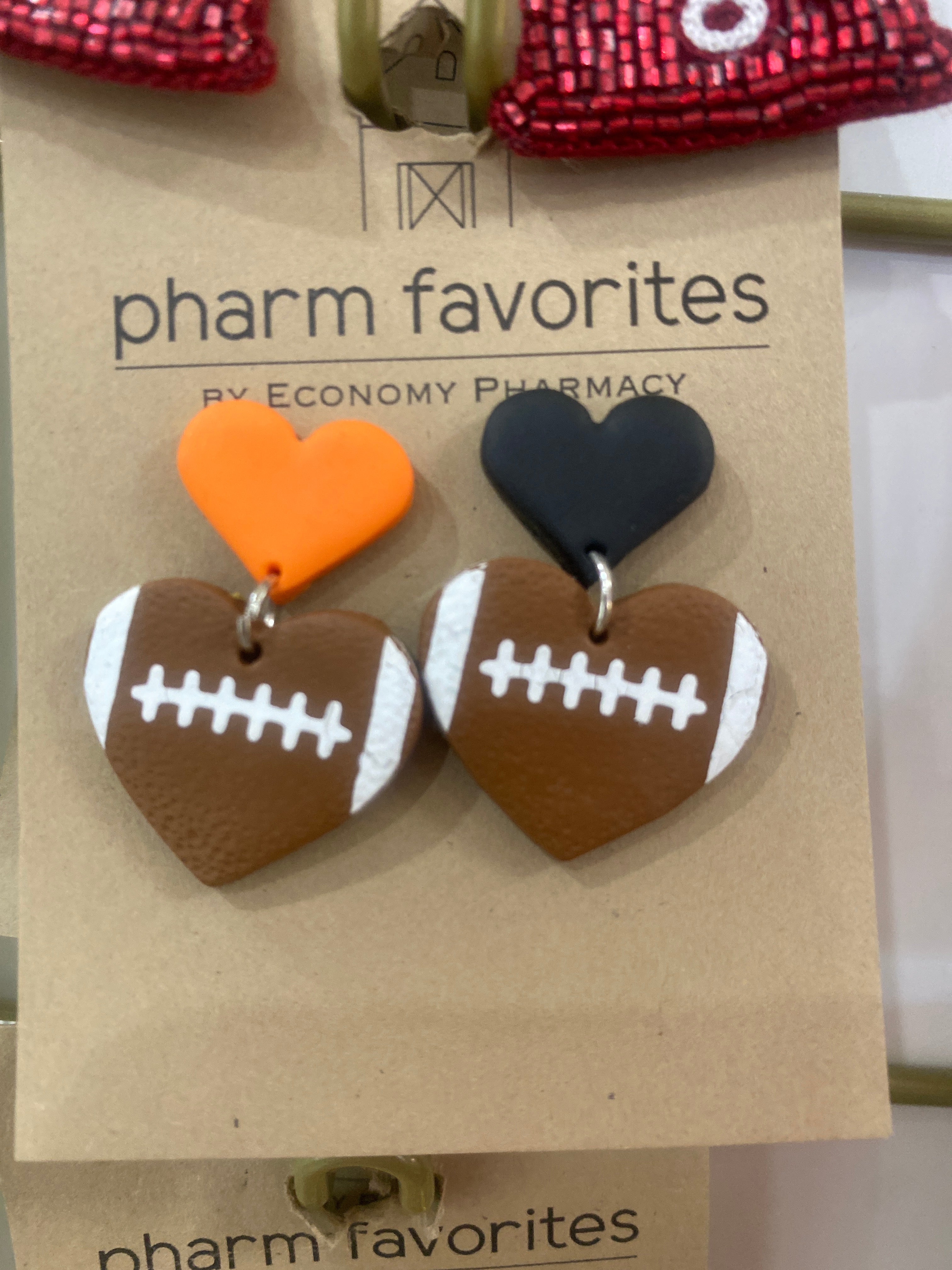 HEART W/FOOTBALL DANGLE EARRINGS - BLK/ORG