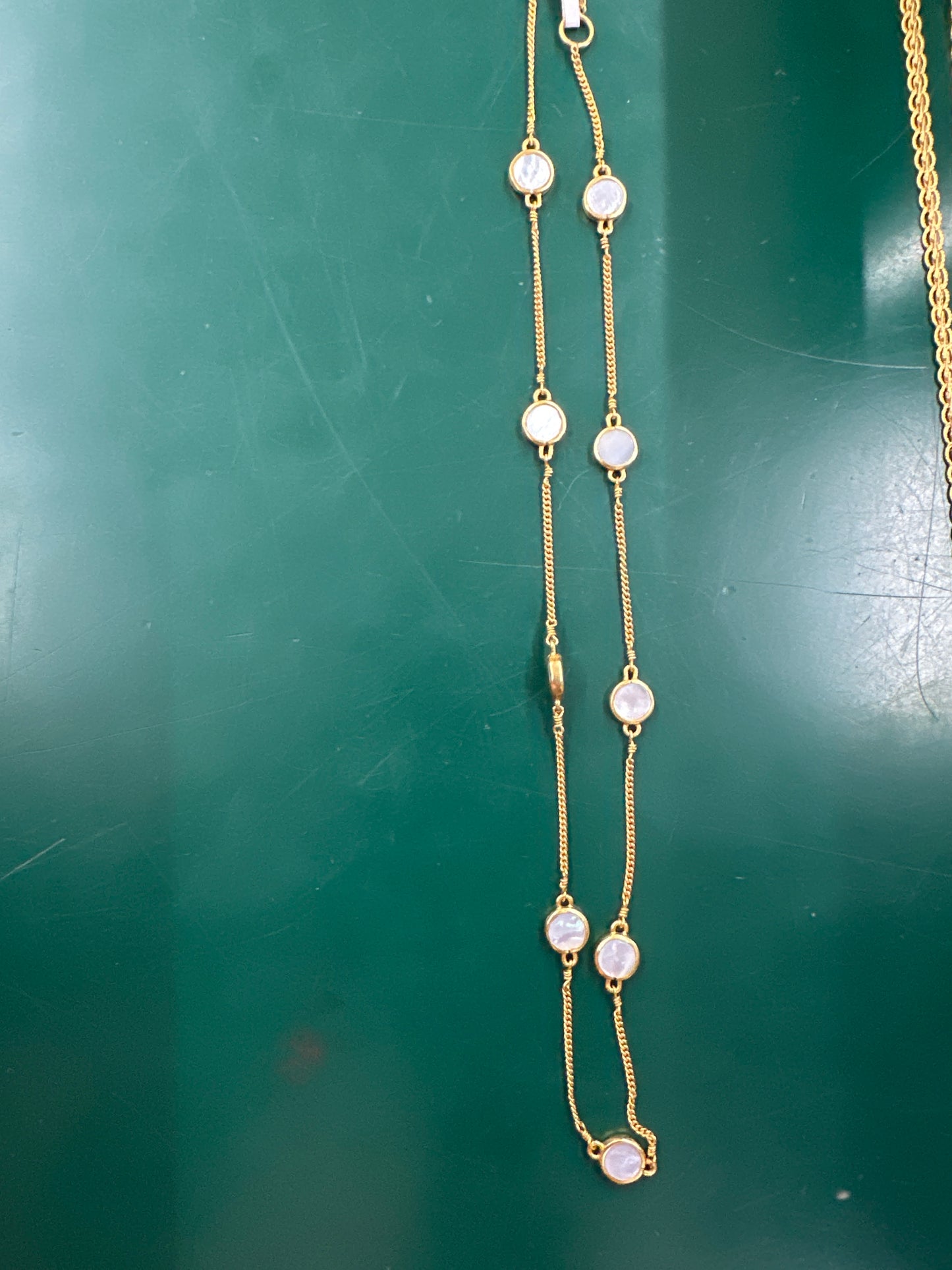 VALENCIA DELICATE STATION NKLC MOTHER OF PEARL