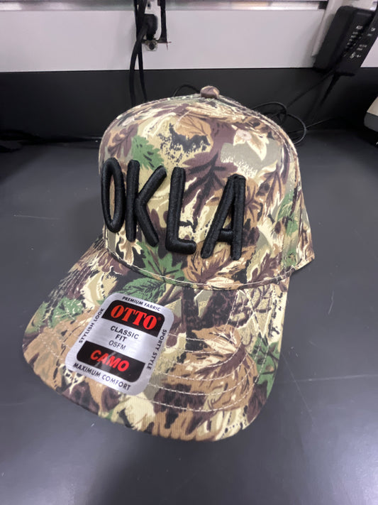CAMO HAT BLACK OKLA