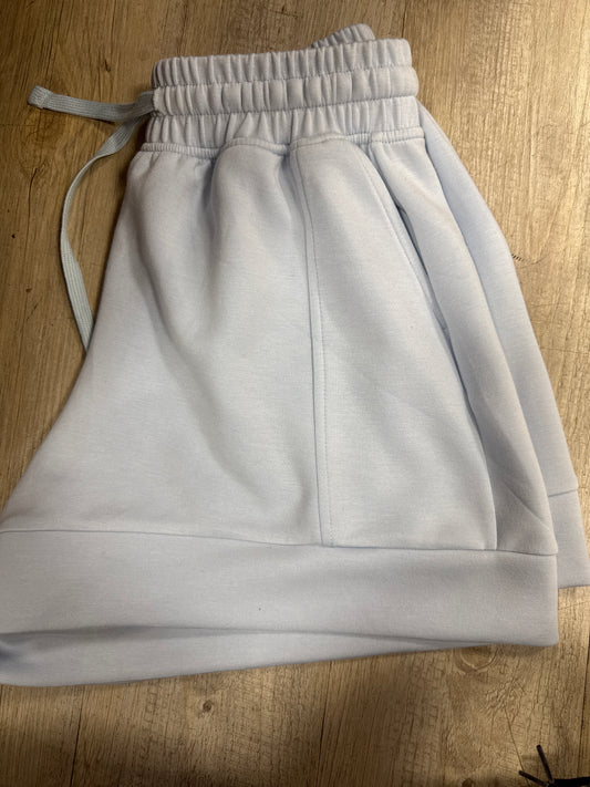 SCUBA PLEAT CASUAL SHORTS - SOFT BLUE