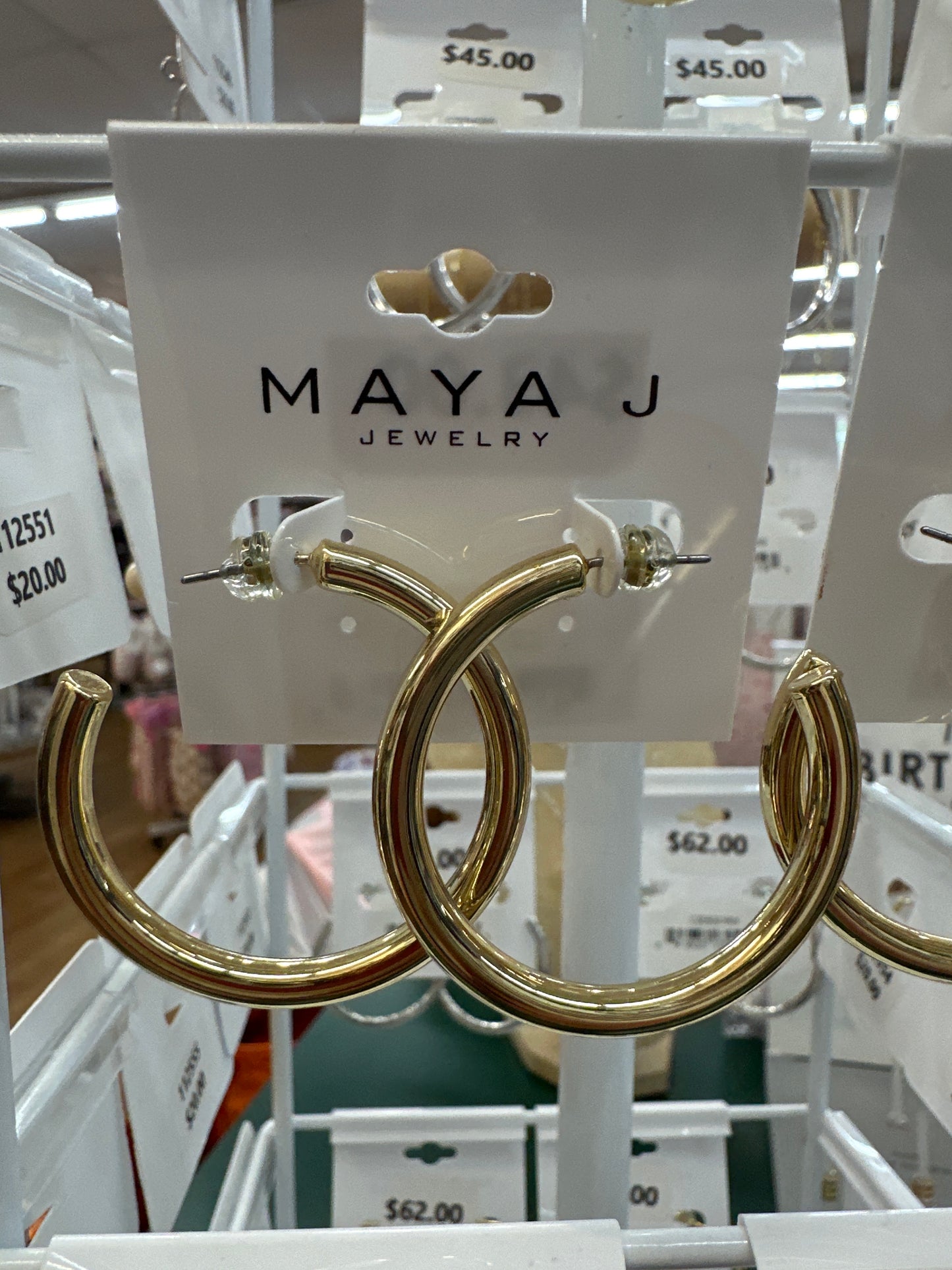 GOLD HOOPS - MEDIUM