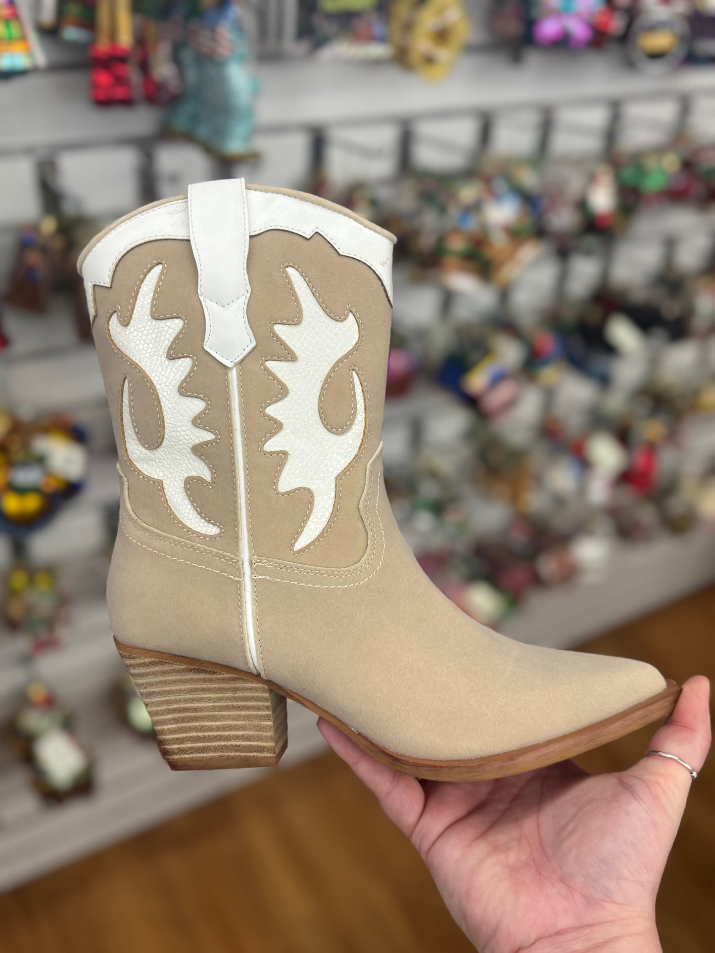 Jackie Beige Western Boots