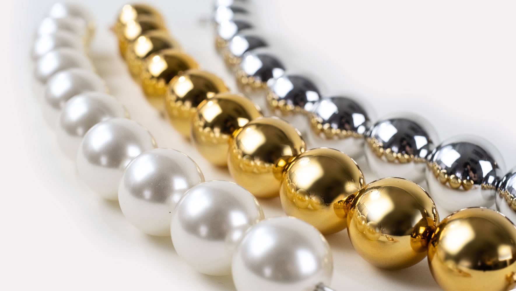 Resin "Ball" Strap-16"