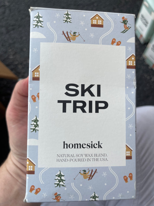 SKI TRIP CANDLE