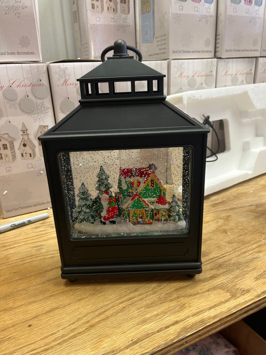 SANTA DELIVERING PRESENTS GLITTER LANTERN
