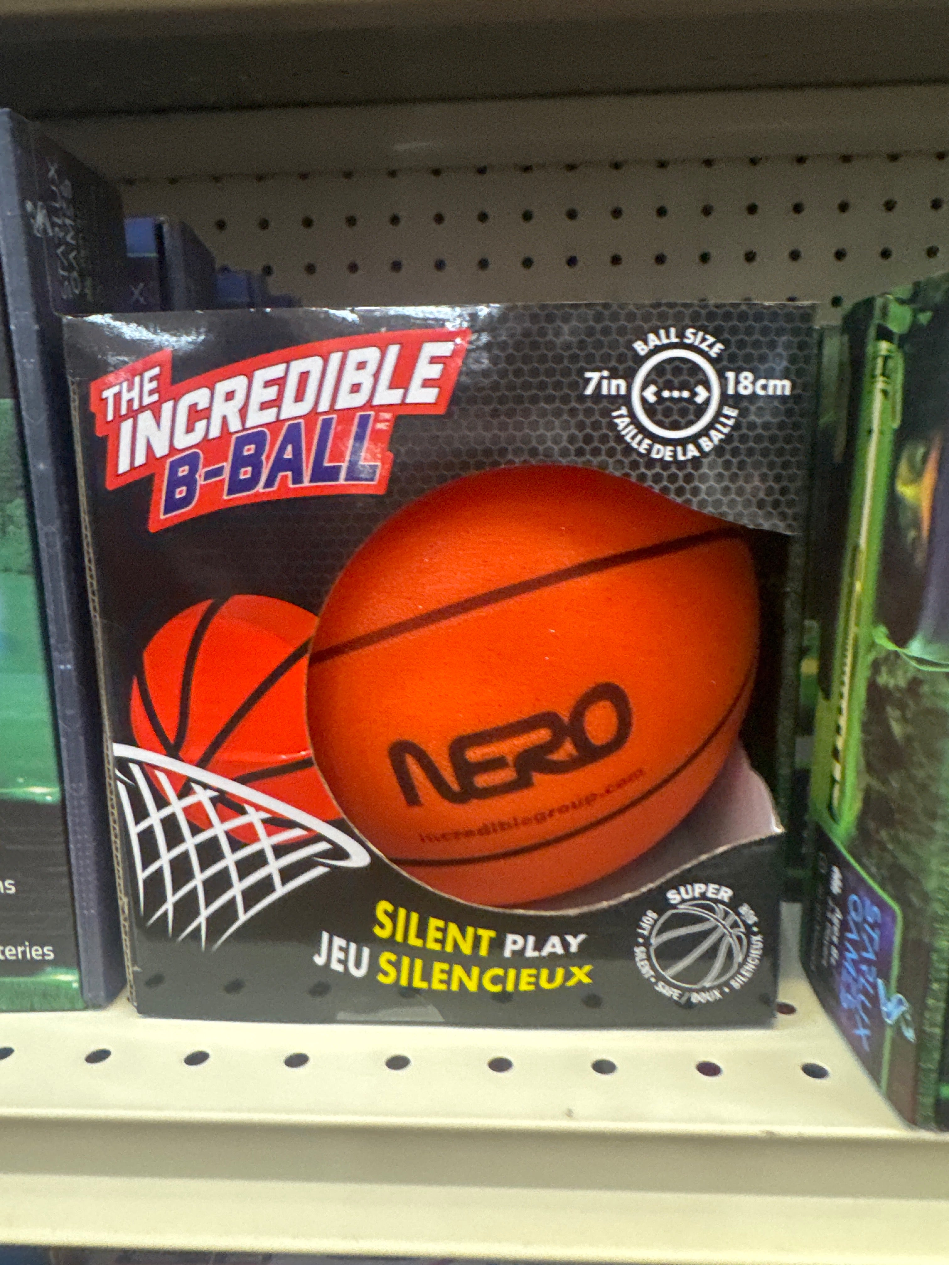THE INCREDIBLE SILENT BASKETBALL