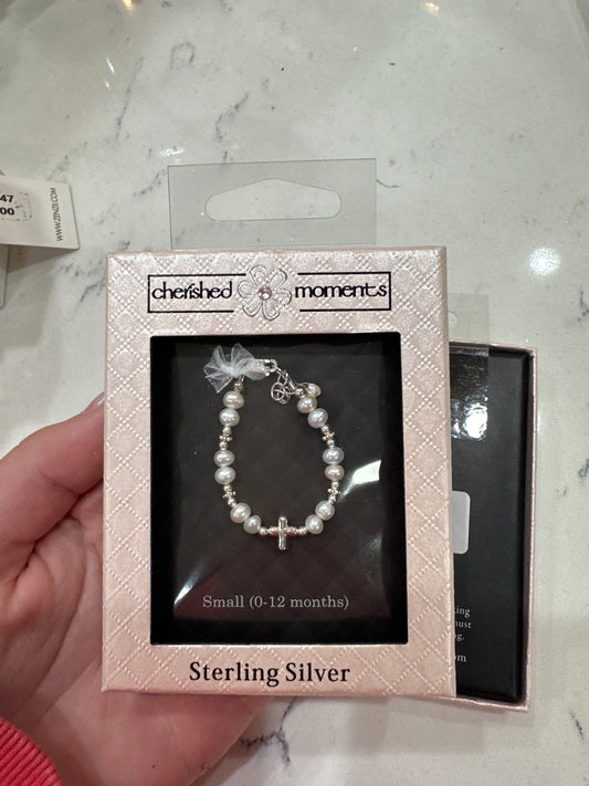 EMILY - SLVR BRCLT W/ PEARLS & CROSS - SM