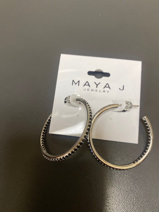 SILVER HOOPS - BLACK