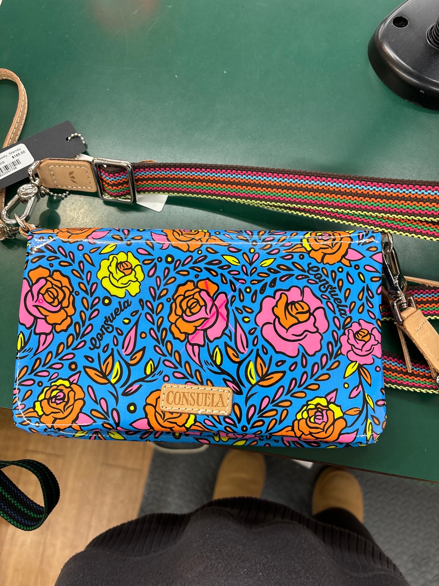 UPTOWN CROSSBODY - MANDY