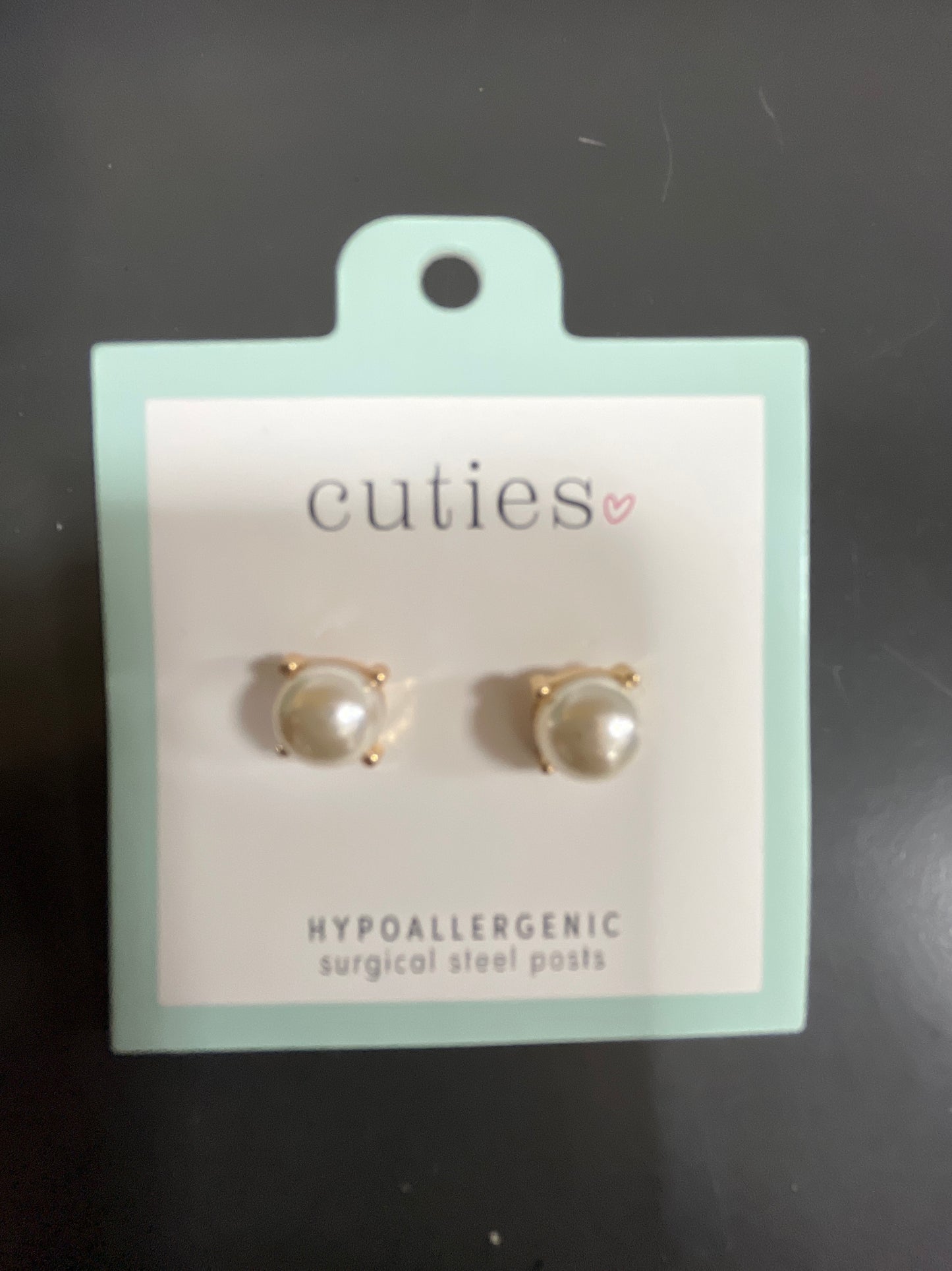 PEARLS IN GOLD SETTING EARRINGS