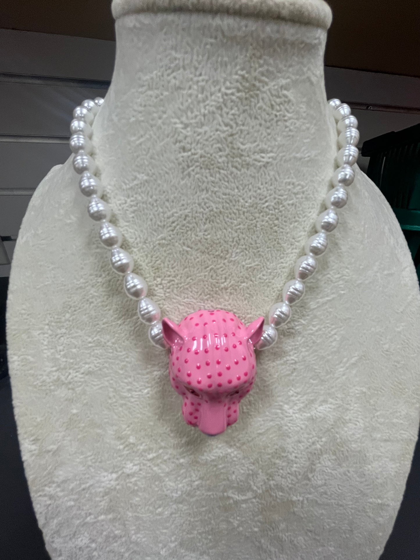 LEOPARD NECKLACE