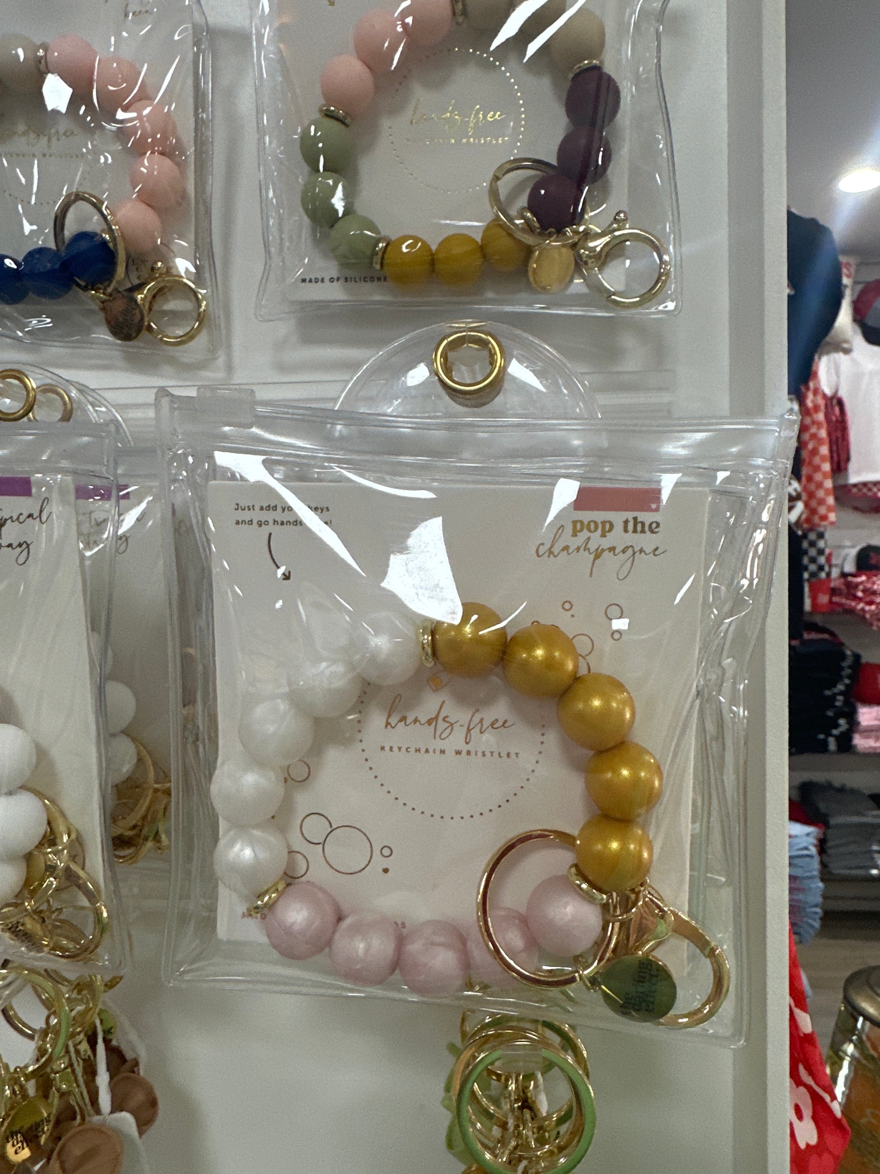 HANDS FREE KEYCHAIN WRISTLET - POP THE CHAMPAGNE