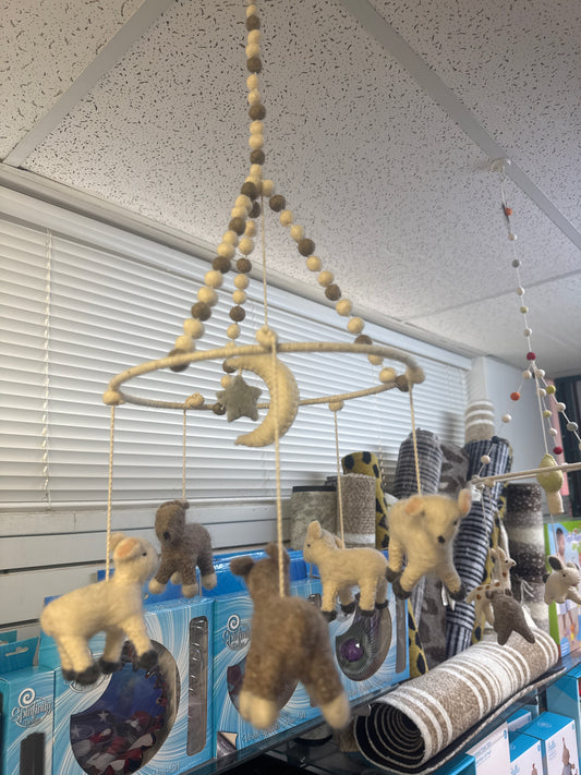SHEEP & MOON MOBILE
