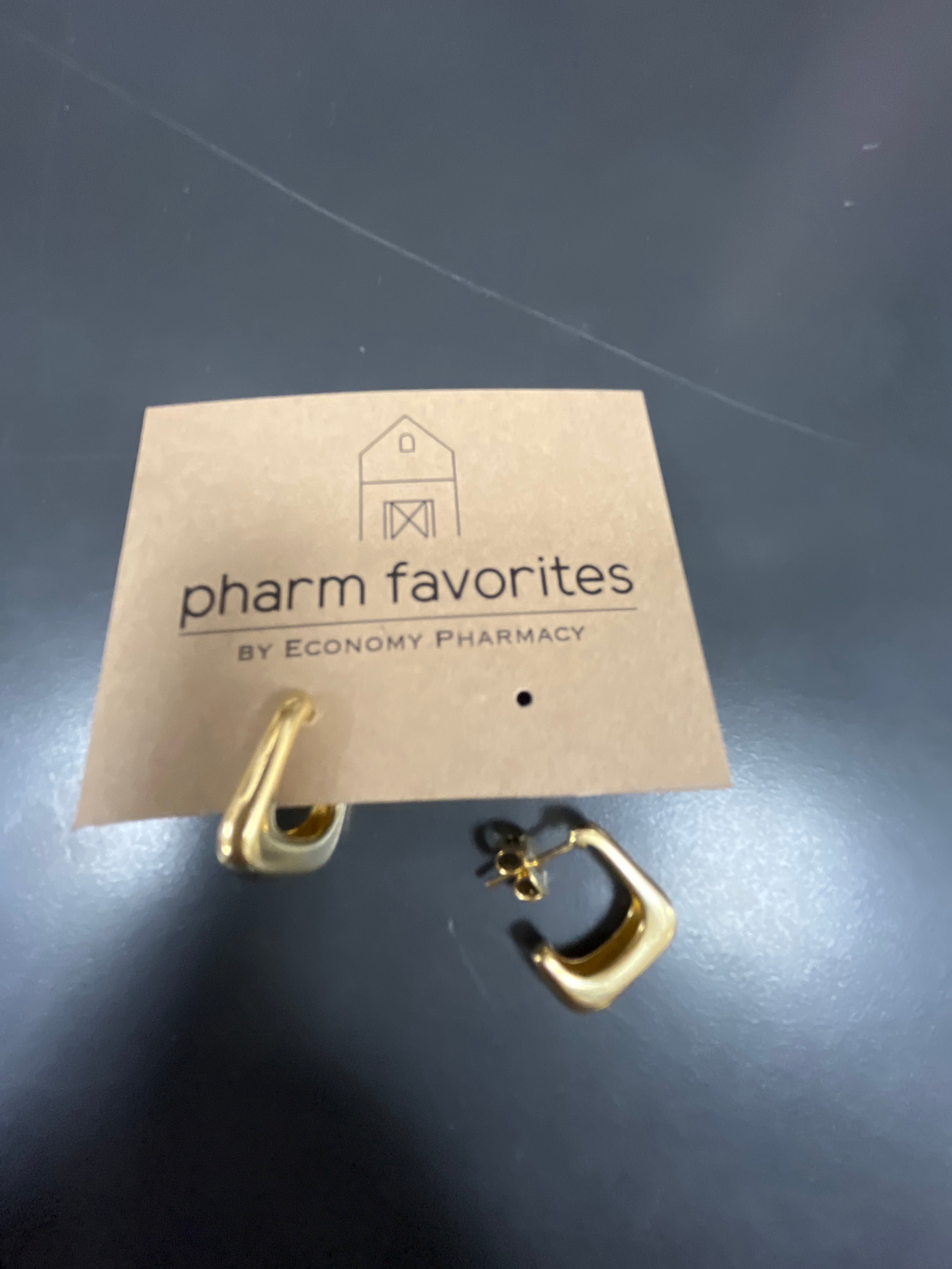 GOLD SQUARE HOOP EARRINGS