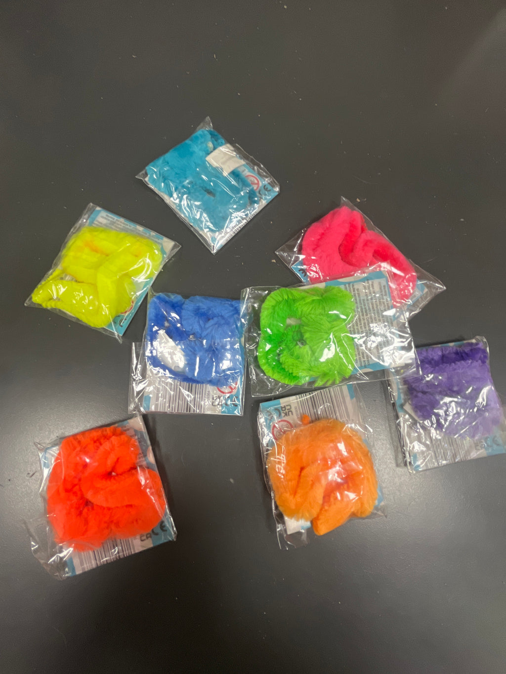 WRIGGLY WOOLLY WORMS ASSORTED