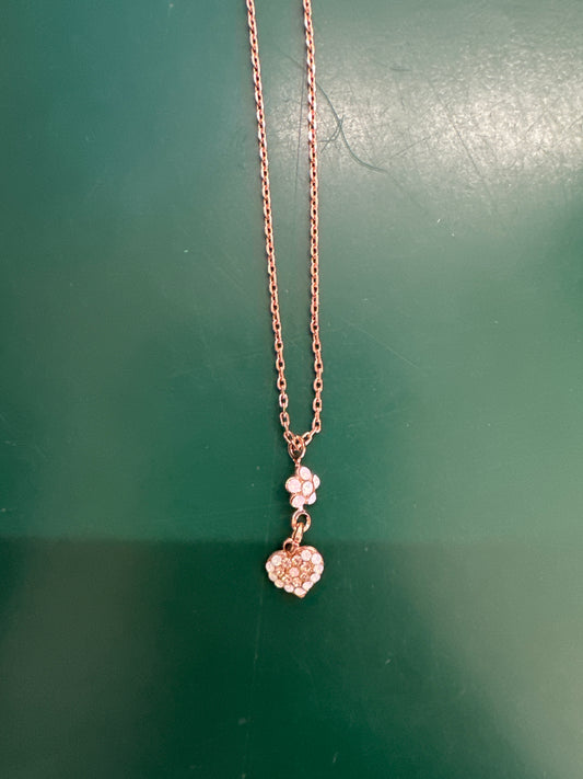 RG HEART AND FLOWER DAINTY