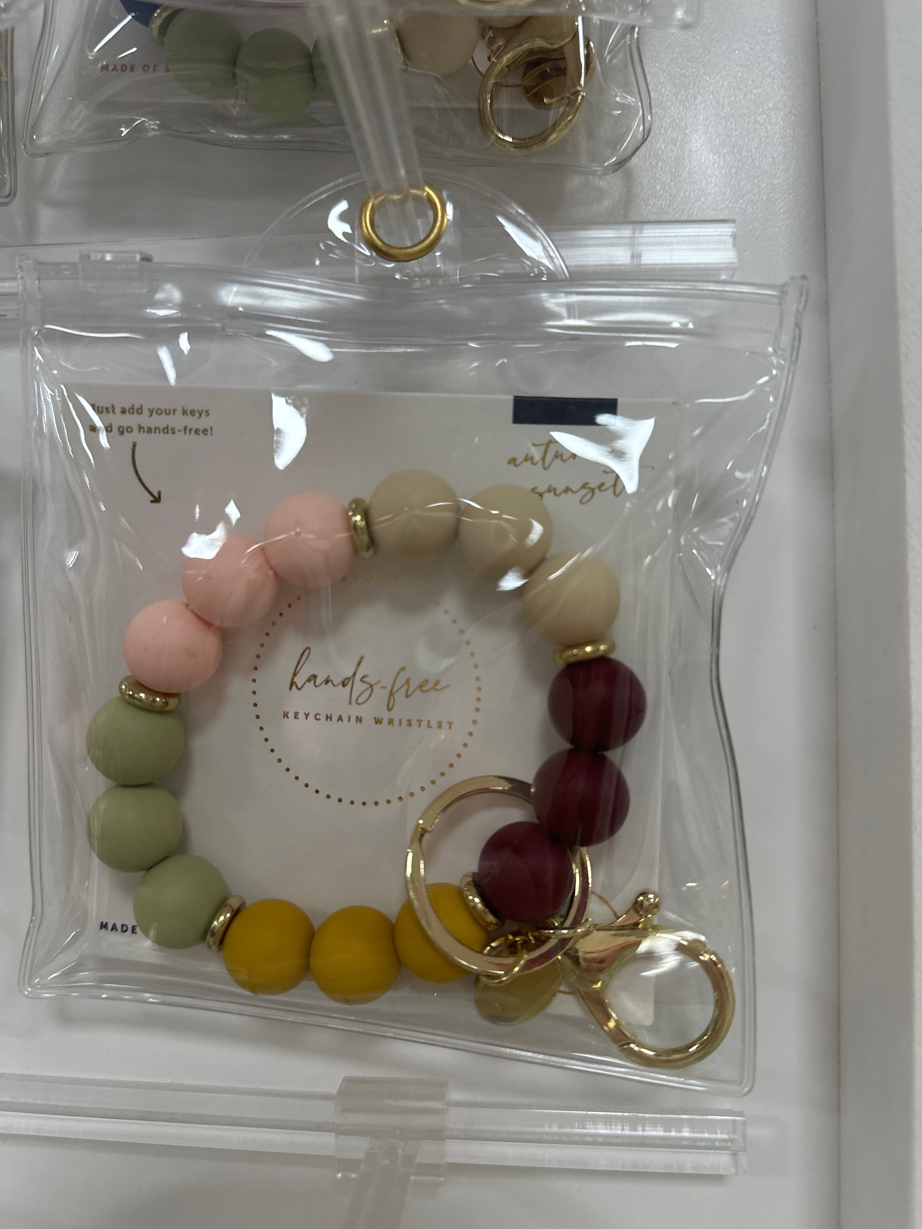 HANDS-FREE KEYCHAIN WRISTLET - SUNSET