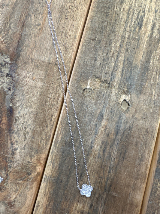 SILVER FLOWER NECKLACE