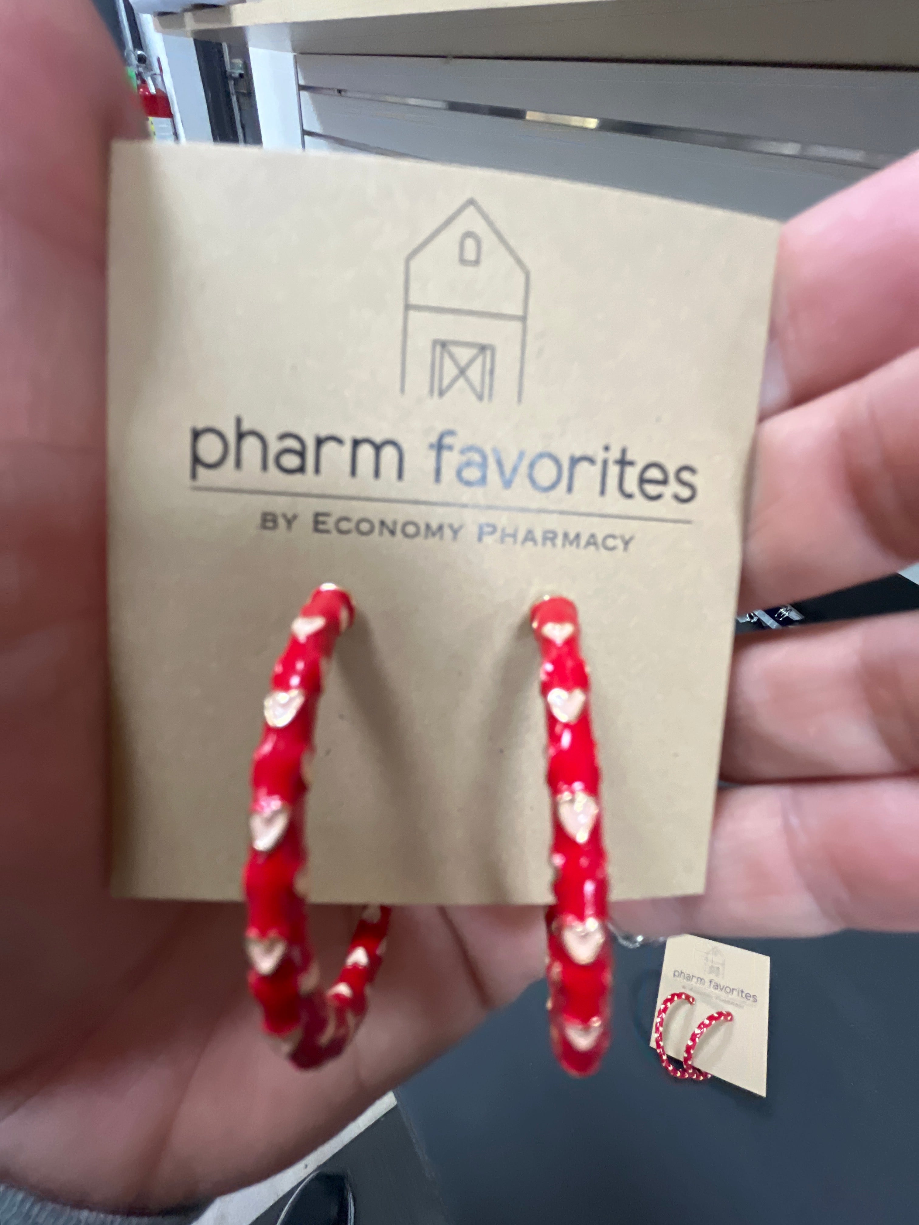 ENAMEL HOOPS EARRINGS W/HEARTS