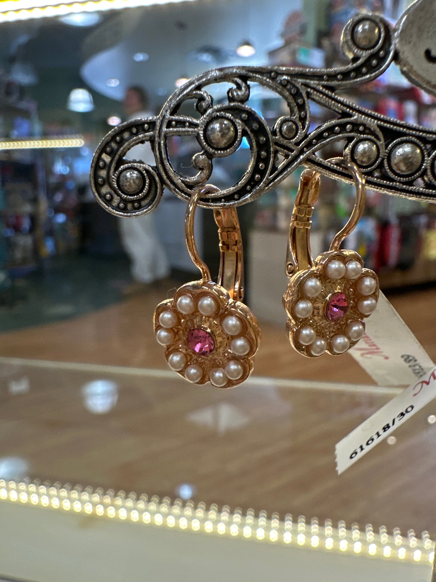 MARIANA RG FLORAL EARRINGS W/PINK CRYSTAL & PEARLS