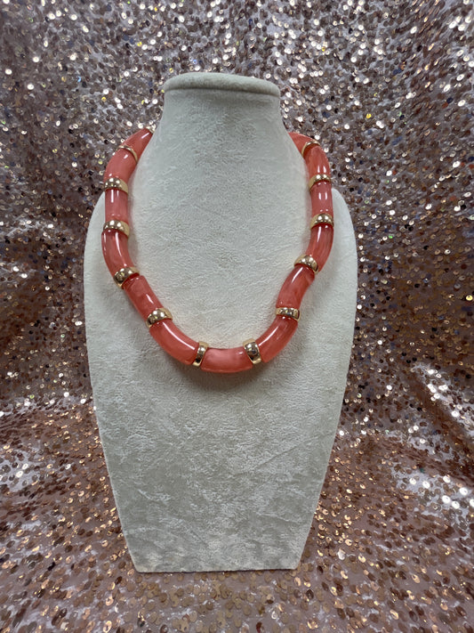 OVERSIZED BEADED NECKLACE WITH GOLD ACCENT